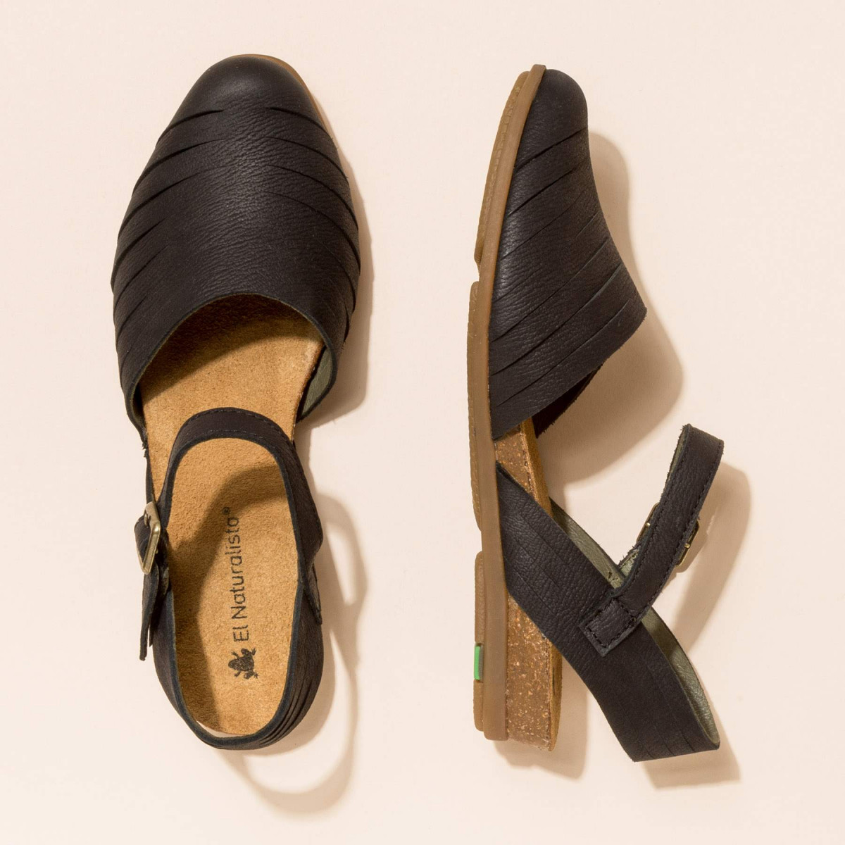 Femme Chaussures Chaussures plates Sandales plates Sandales à bride cheville nouée Cuir Hogan en coloris Noir 