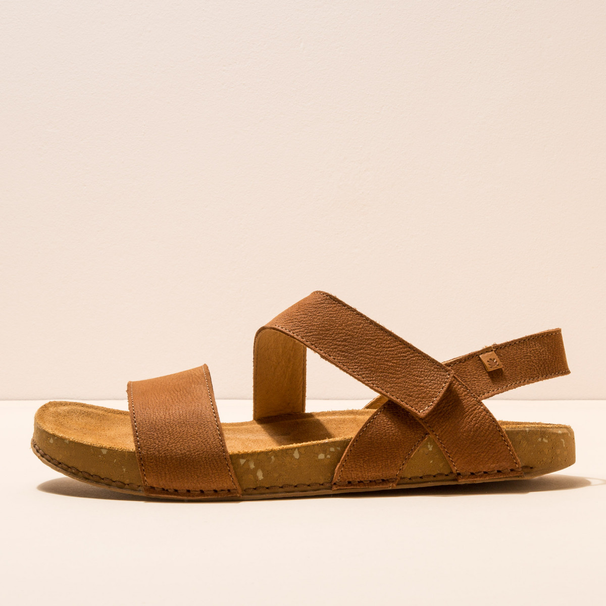 Sandales plates en cuir à scratch et semelles ergonomiques - Cuivre - El naturalista
