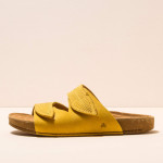 Jaune