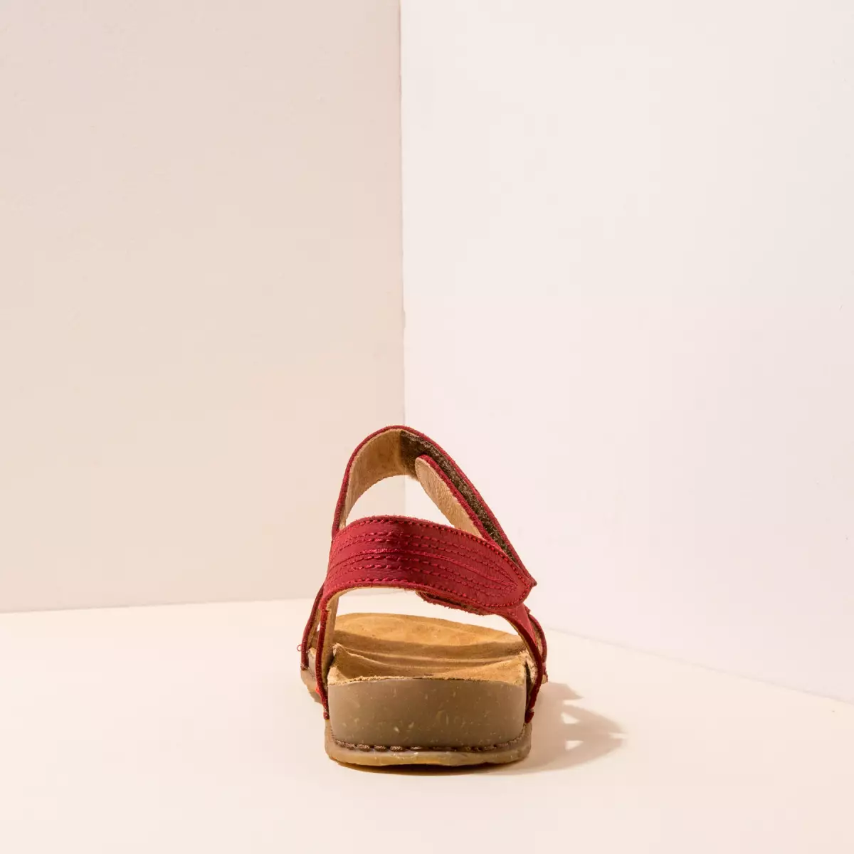 Sandales confortables plates en cuir suédé à scratch - Rouge - El naturalista