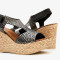 Sandales compensées en cuir grainé et motifs incrustés - Noir - Marila