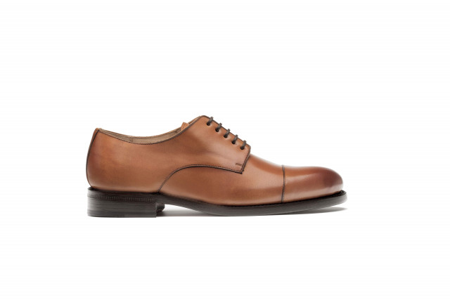 Derbies Habillées pour Homme: L'Homme Élégant Cuir Marron Patiné