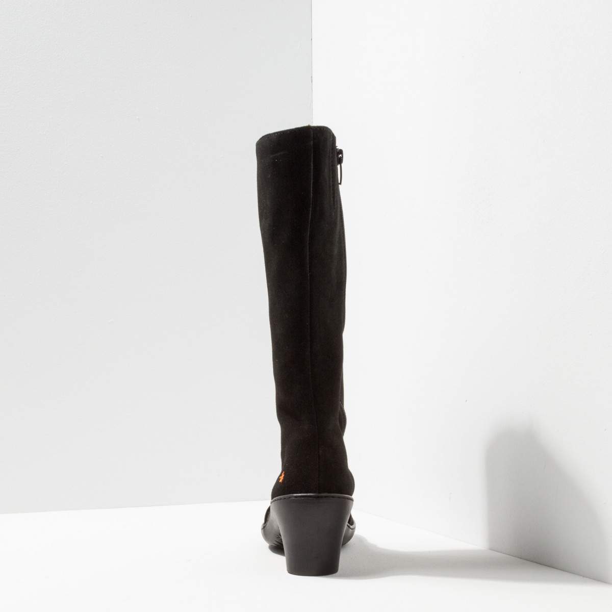 Bottes à talon en daim - art
