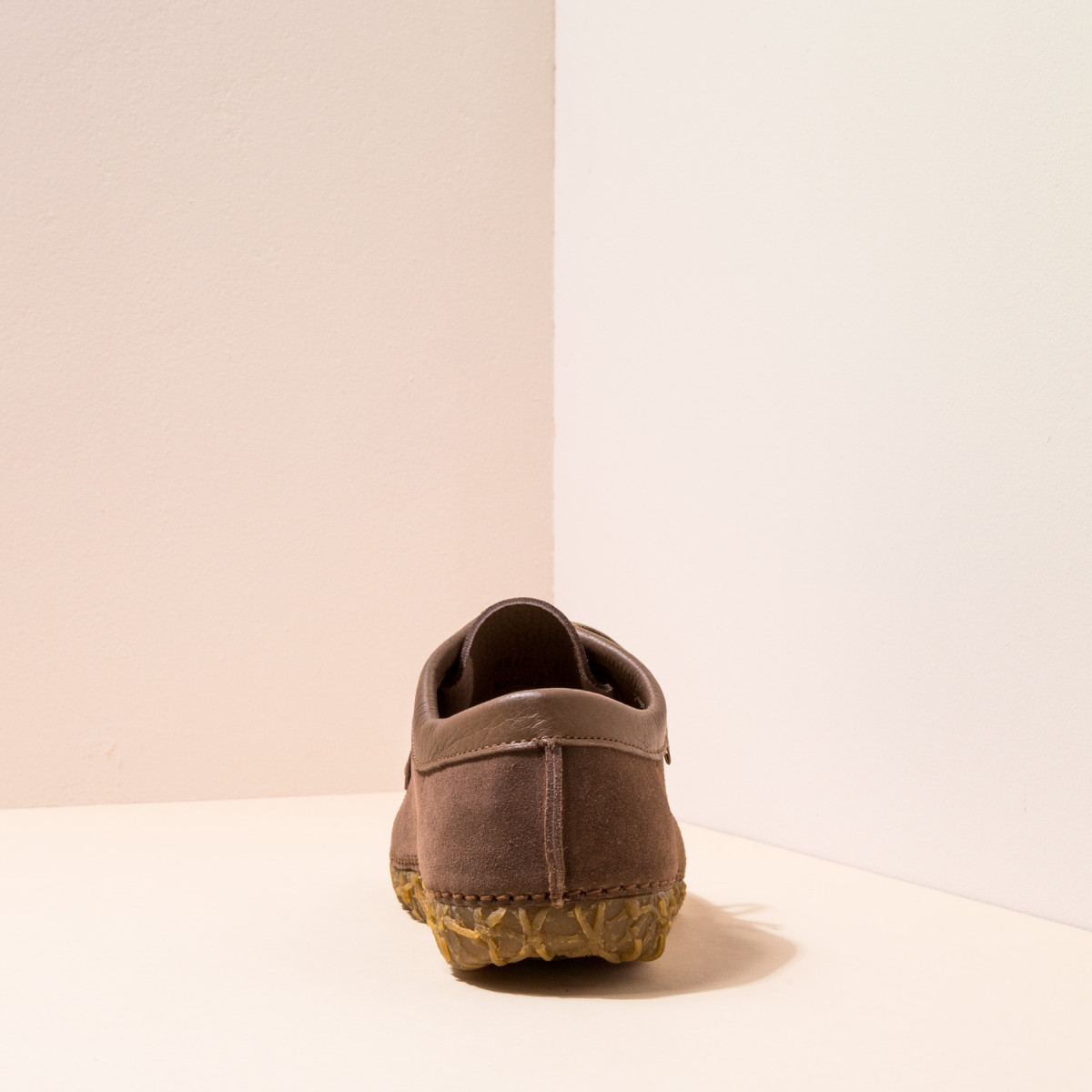 Chaussures confortables en daim - Marron - El naturalista