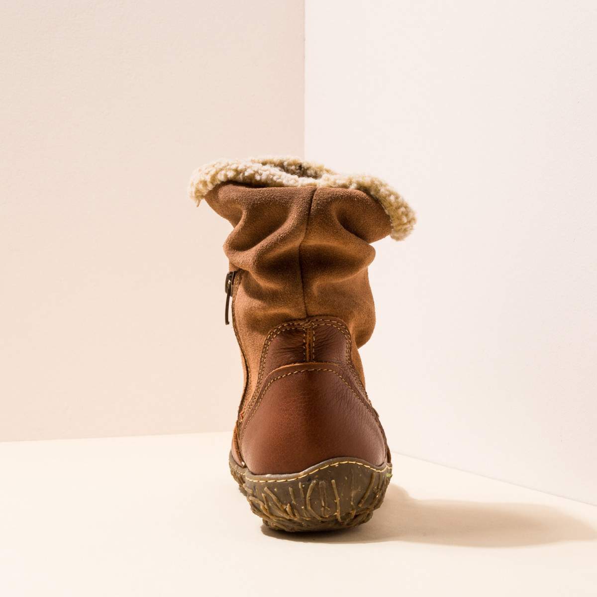 Bottines fourrées en cuir mat et cuir suédé - Marron - El naturalista