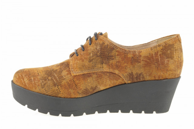 Chaussures sales fermées compensées