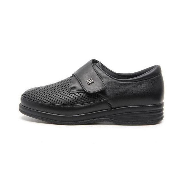 Chaussures pieds larges en cuir élastique et perforé - Noir - Mabel Shoes