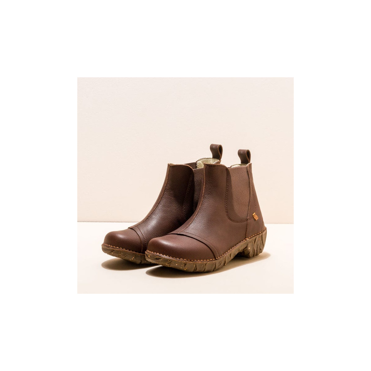 Bottines chelsea à talon en cuir grain naturel - Marron - El naturalista