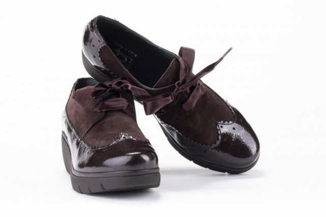 Chaussures compensées à lacets en cuir verni et daim - Lince