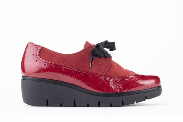 Chaussures compensées à lacets en cuir verni et daim - Rouge - Lince