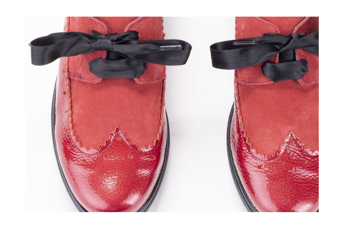 Chaussures compensées à lacets en cuir verni et daim - Rouge - Lince