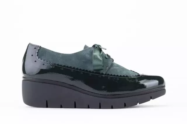 Chaussures compensées à lacets en cuir verni et daim - Vert - Lince