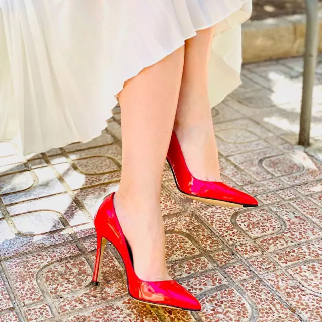 Talon aiguille on sale rouge vernis