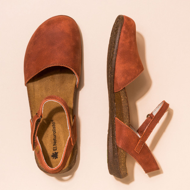 Sandales en cuir bout fermé à semelles en caoutchouc recyclé - El naturalista