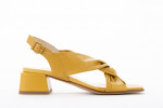 Jaune