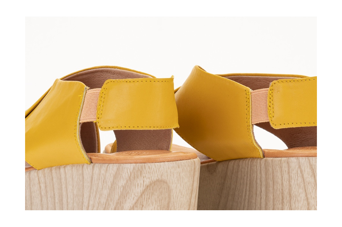 Sandales compensées à talon effet bois - Jaune - Lince