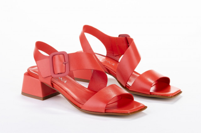 Sandales à talon carré en cuir ornées d'une grosse boucle - Rouge - Lince