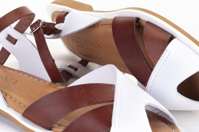 Sandales confortables plates à bout croisé bicolore - Blanc - Lince