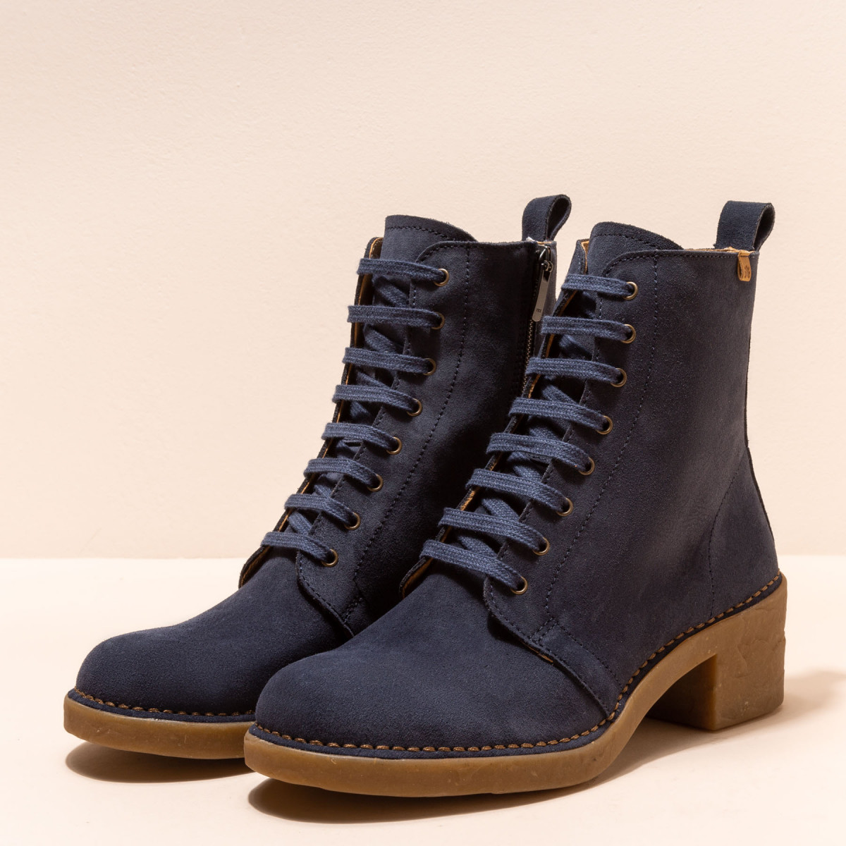 Bottines à talon et lacets en cuir suédé - Bleu Marine - El naturalista