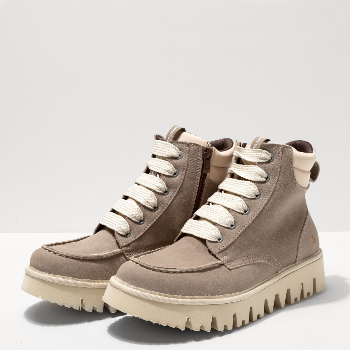 Bottines à lacets en nubuck à semelles crantées - Beige - art