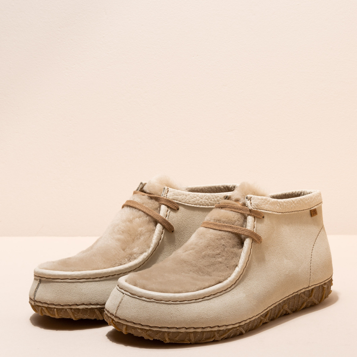 Chaussures confortables en daim et fausse fourrure - Beige - El naturalista