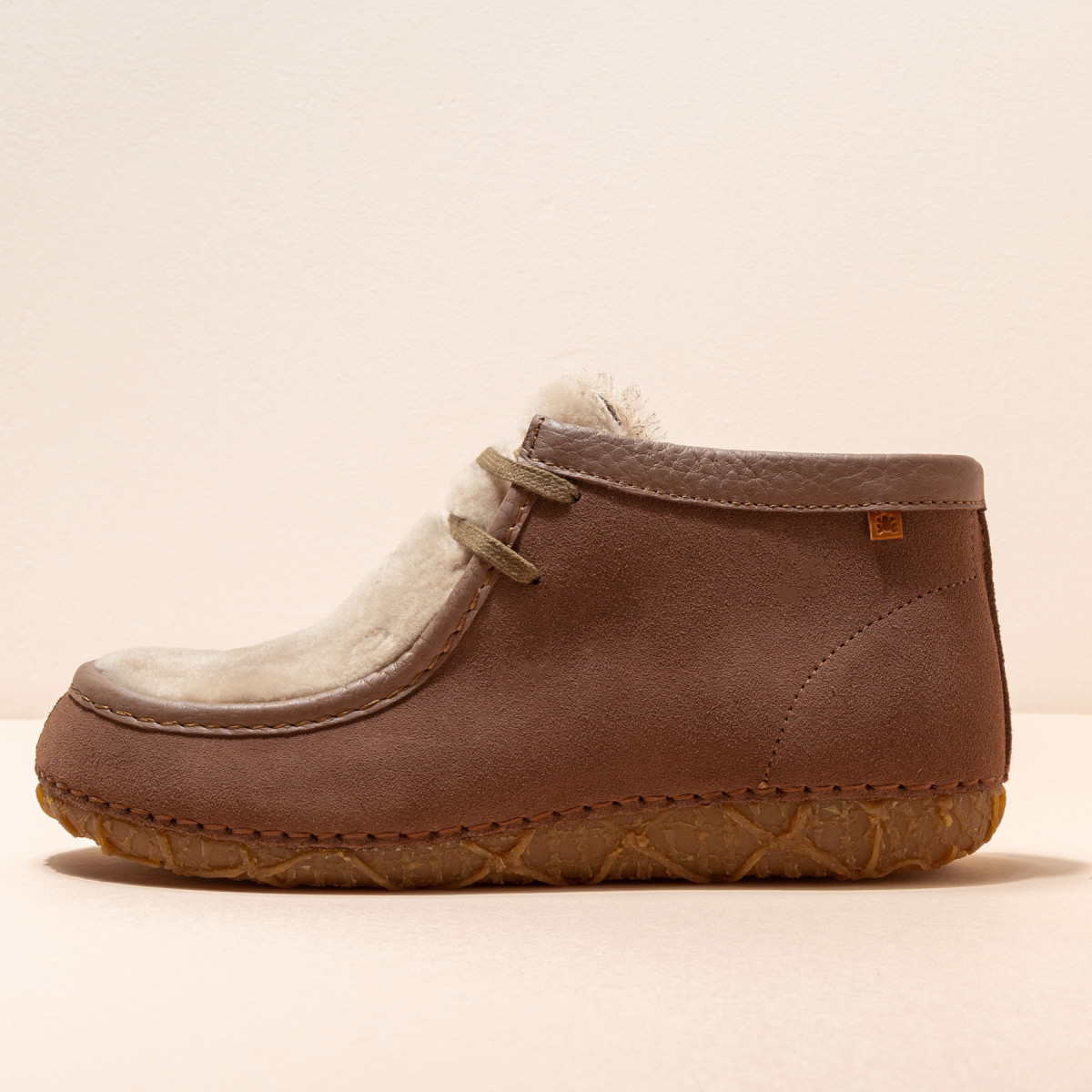 Chaussures confortables en daim et fausse fourrure - Marron - El naturalista