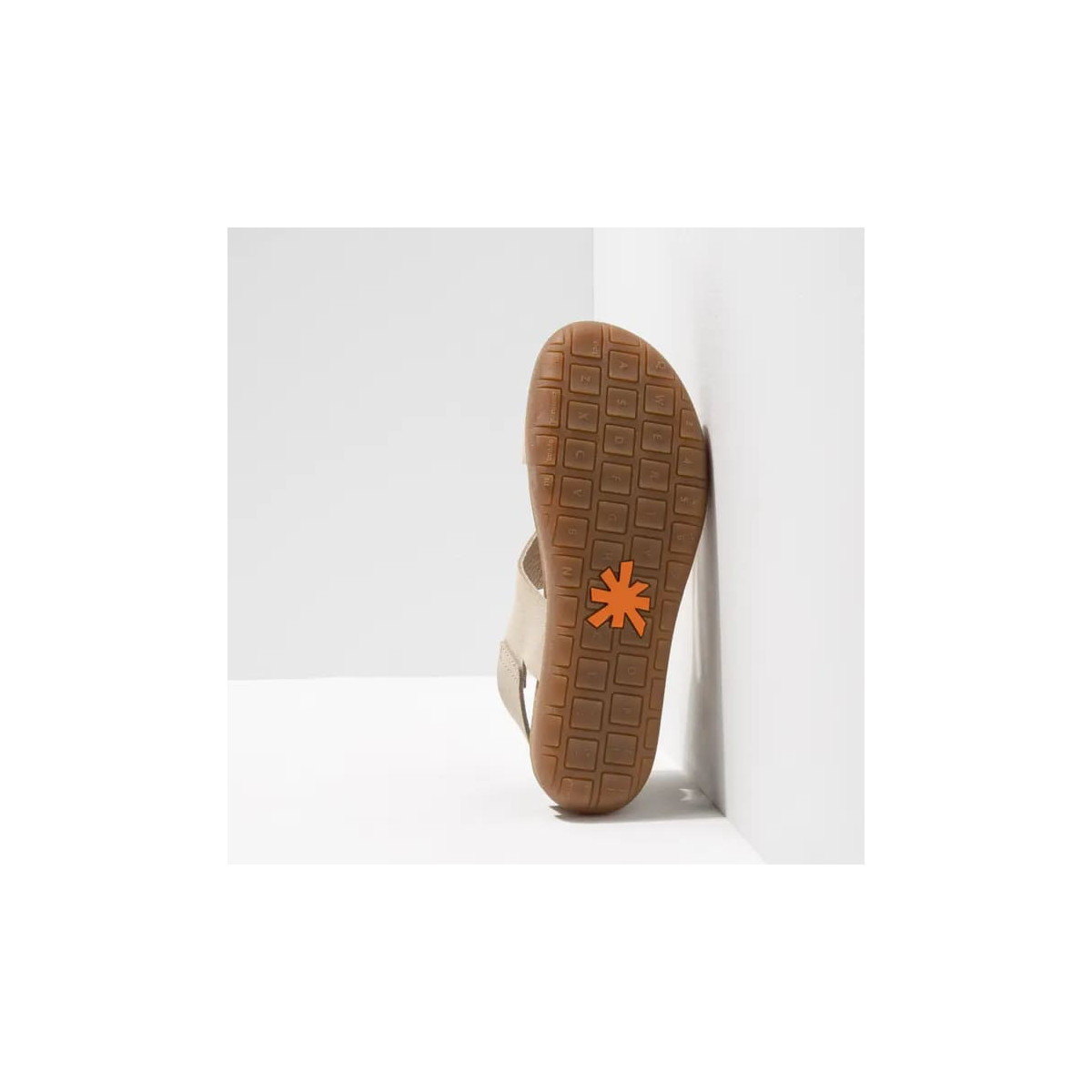 Sandales plates à brides en cuir suédé - Beige - art