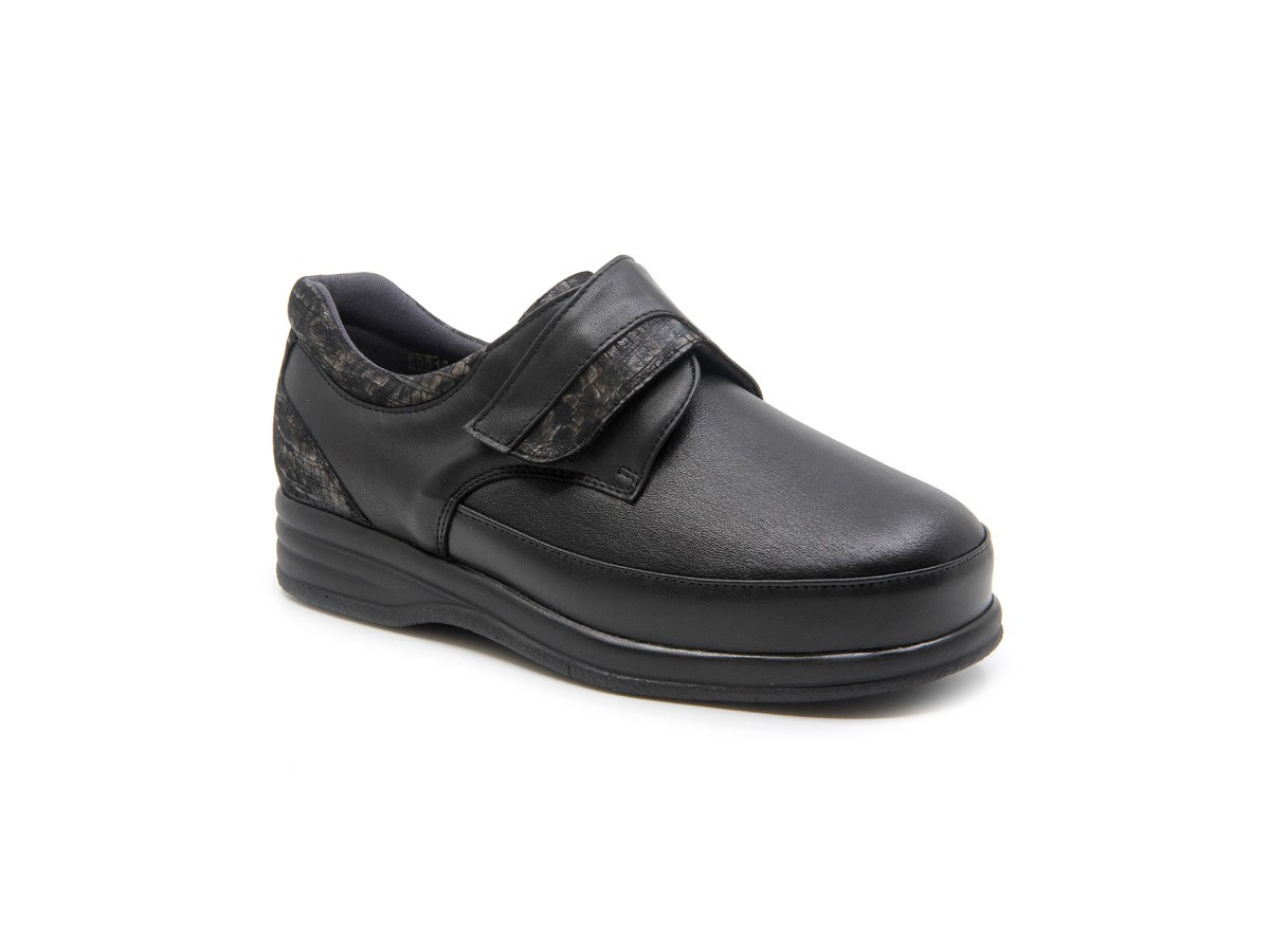 Chaussures pieds larges en cuir élastique et perforé - Noir - Mabel Shoes