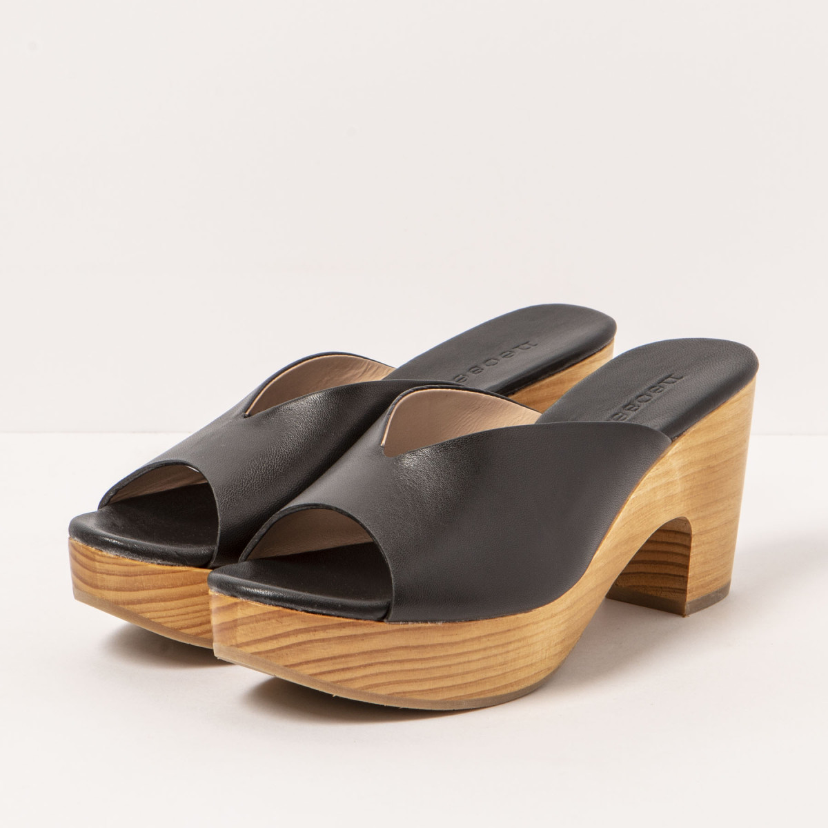 Mules en cuir à talon en bois - Noir - Neosens