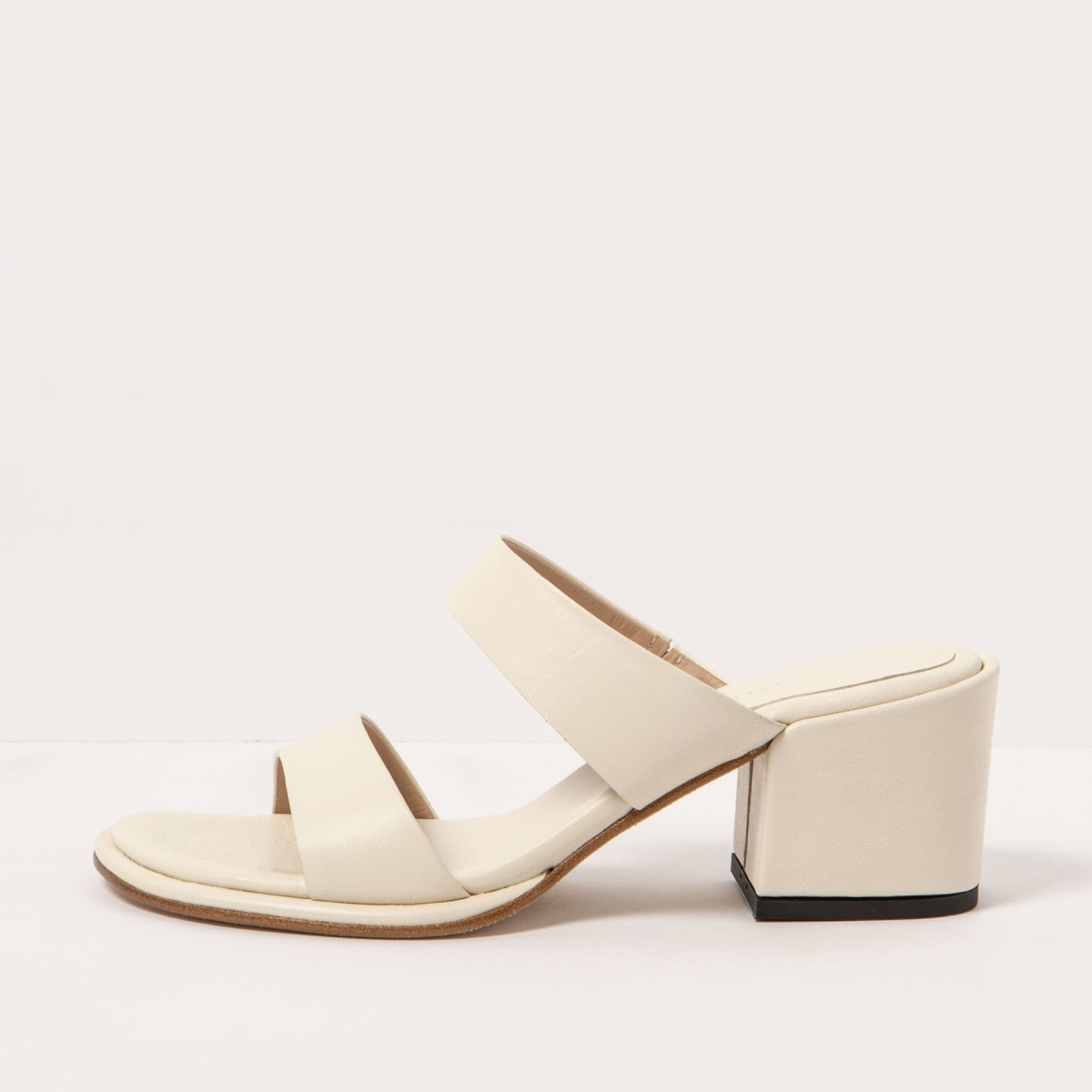 Mules à talon bottier en cuir - Beige - Neosens