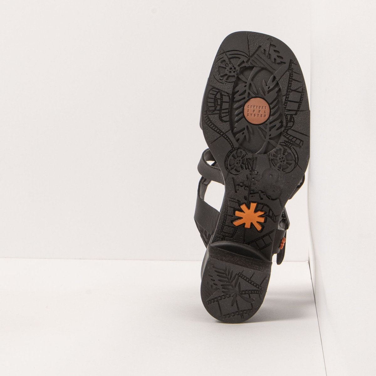 Sandales à talon bottier - Noir - art