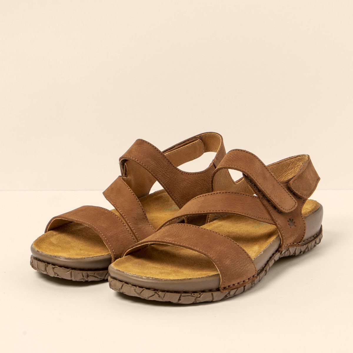 Sandales confortables plates en cuir suédé à scratch - Marron - El naturalista