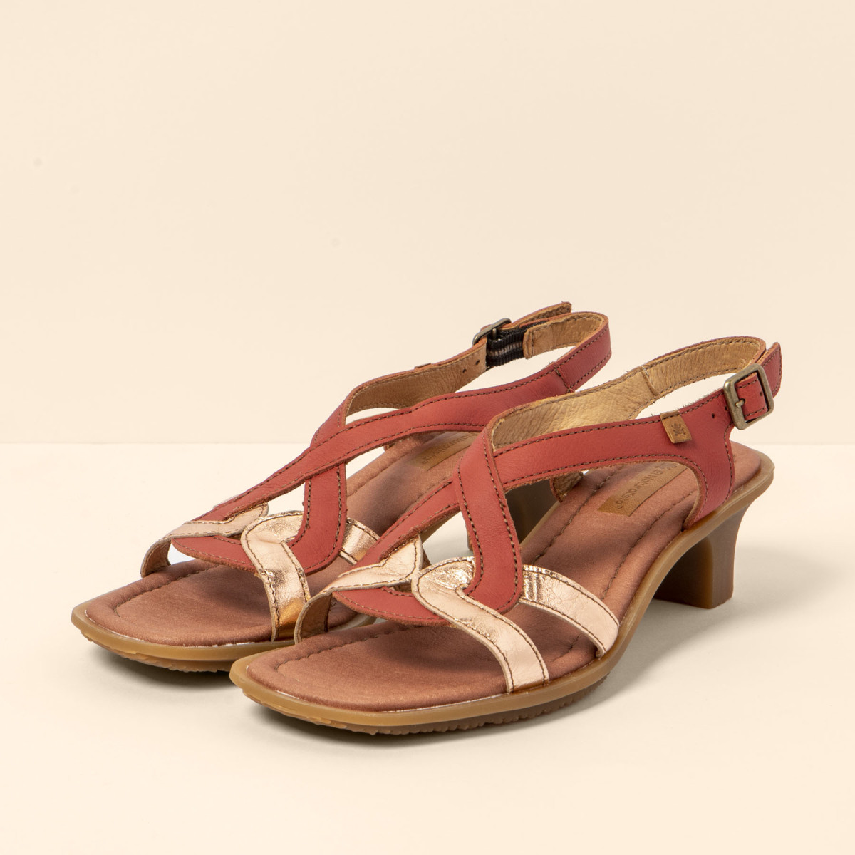 Sandales confortables en cuir tréssé à petit talon - Rose - El naturalista
