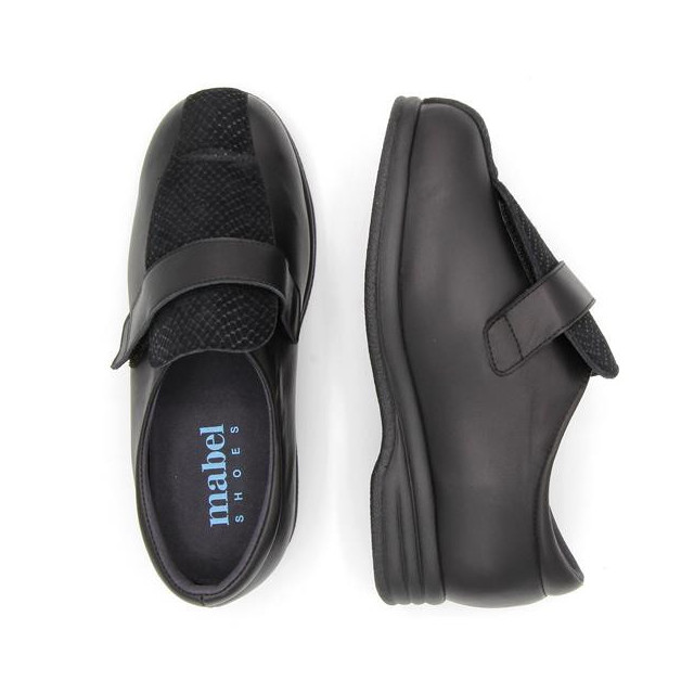 Chaussures pieds larges ajustables en cuir - Noir - Mabel Shoes