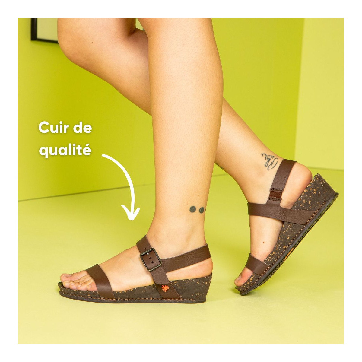 Sandales compensées en cuir à talon moucheté - Marron - art